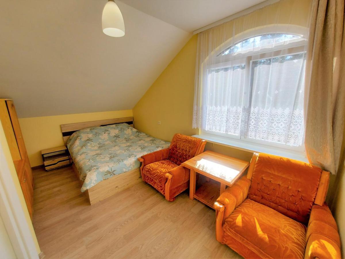 פלאנגה Neringa Guest House מראה חיצוני תמונה